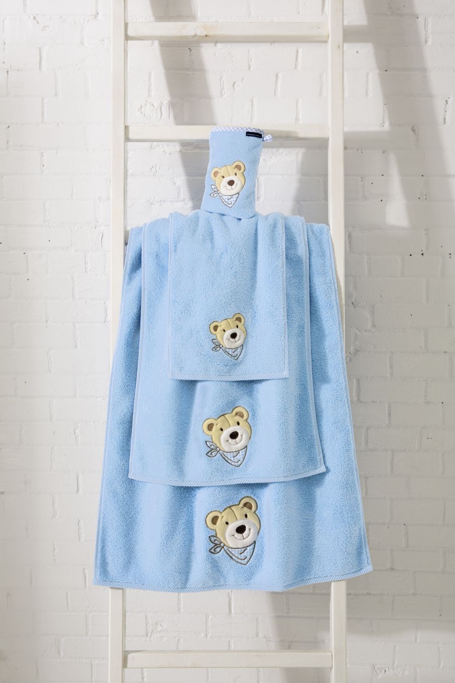 "Bär" Duschtuch blau